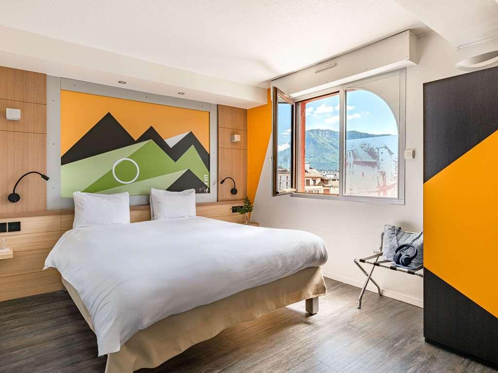 Ibis Styles Annecy Centre Gare Hotell Rom bilde