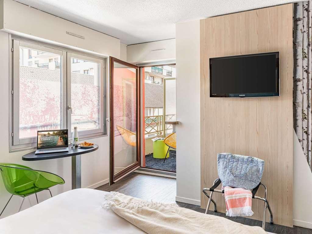 Ibis Styles Annecy Centre Gare Hotell Rom bilde