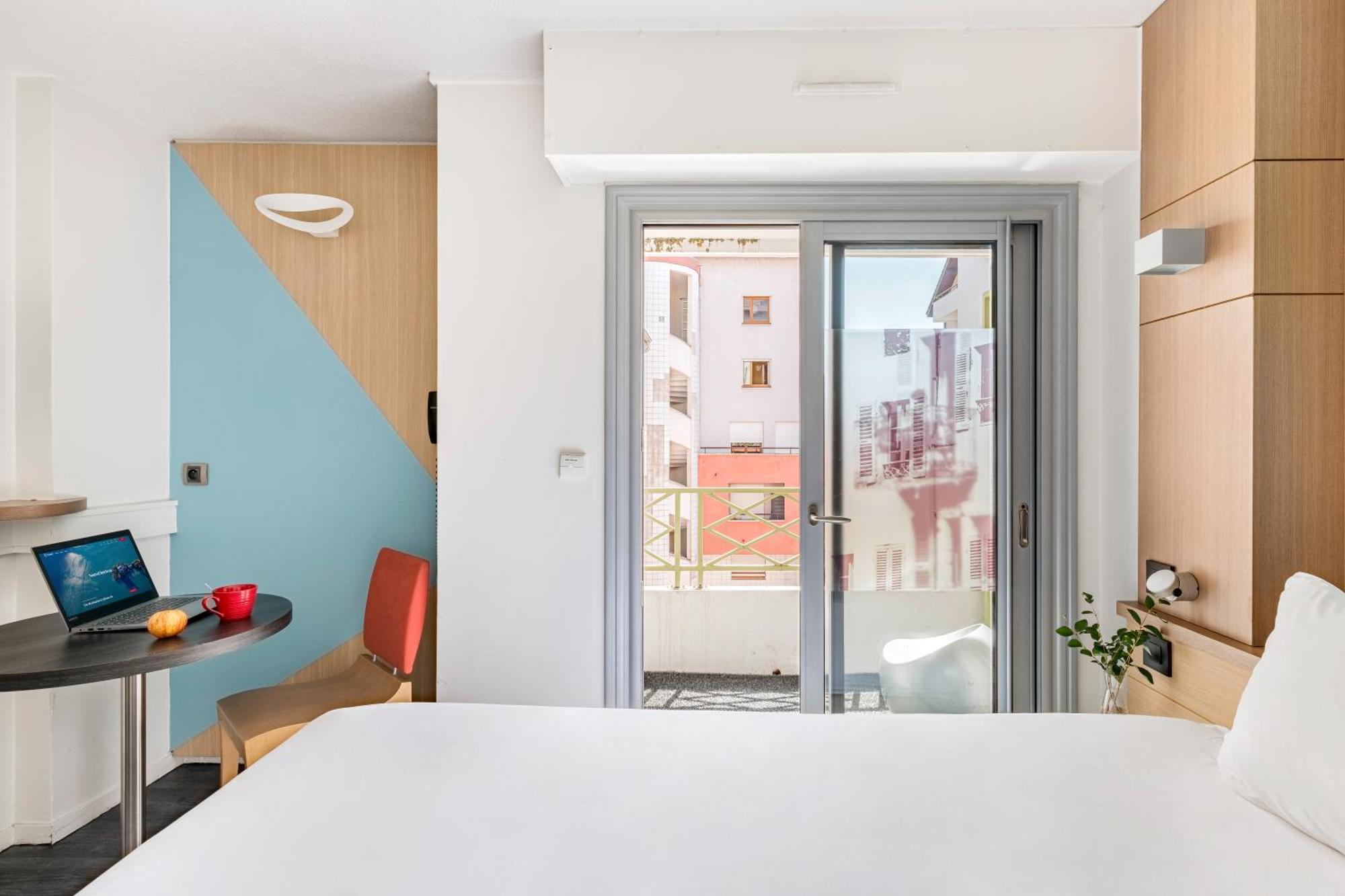 Ibis Styles Annecy Centre Gare Hotell Eksteriør bilde